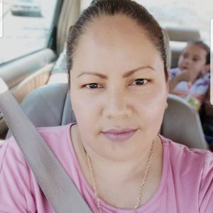 Meet your Posher, Isela